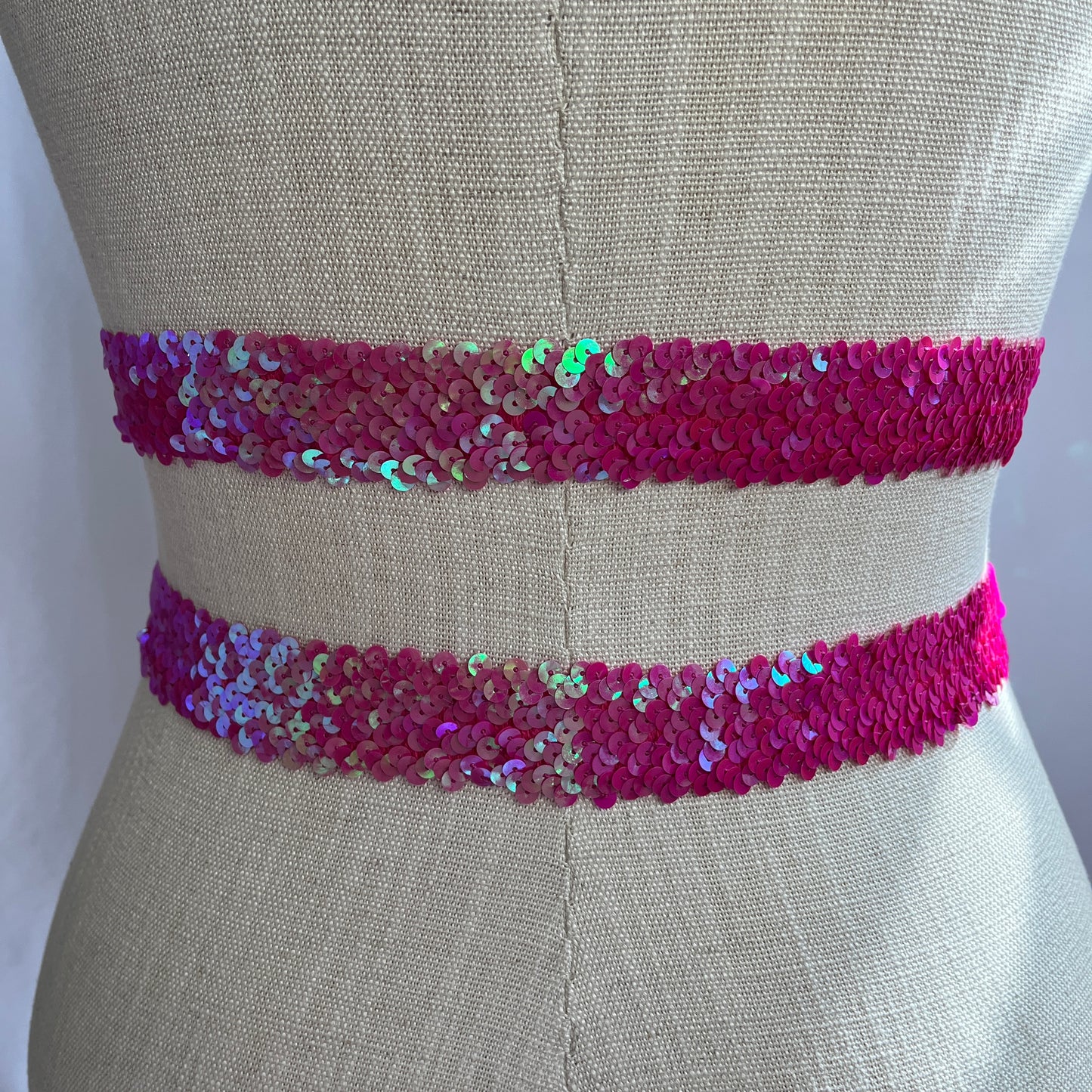 Crystal-Embellished Heart Sequin Stretch Belt