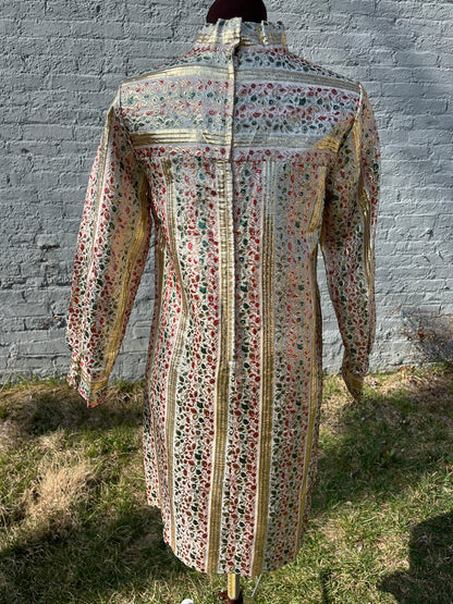 Vintage 1960s Misty Lane ILWGU Metallic Gold with Red & Green Holly Floral Mod Mini Shift Dress